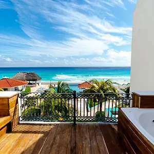 & Museo Casa Turquesa Hotel Cancún